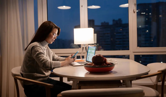 blue-light-effects-in-skin-and-sleep