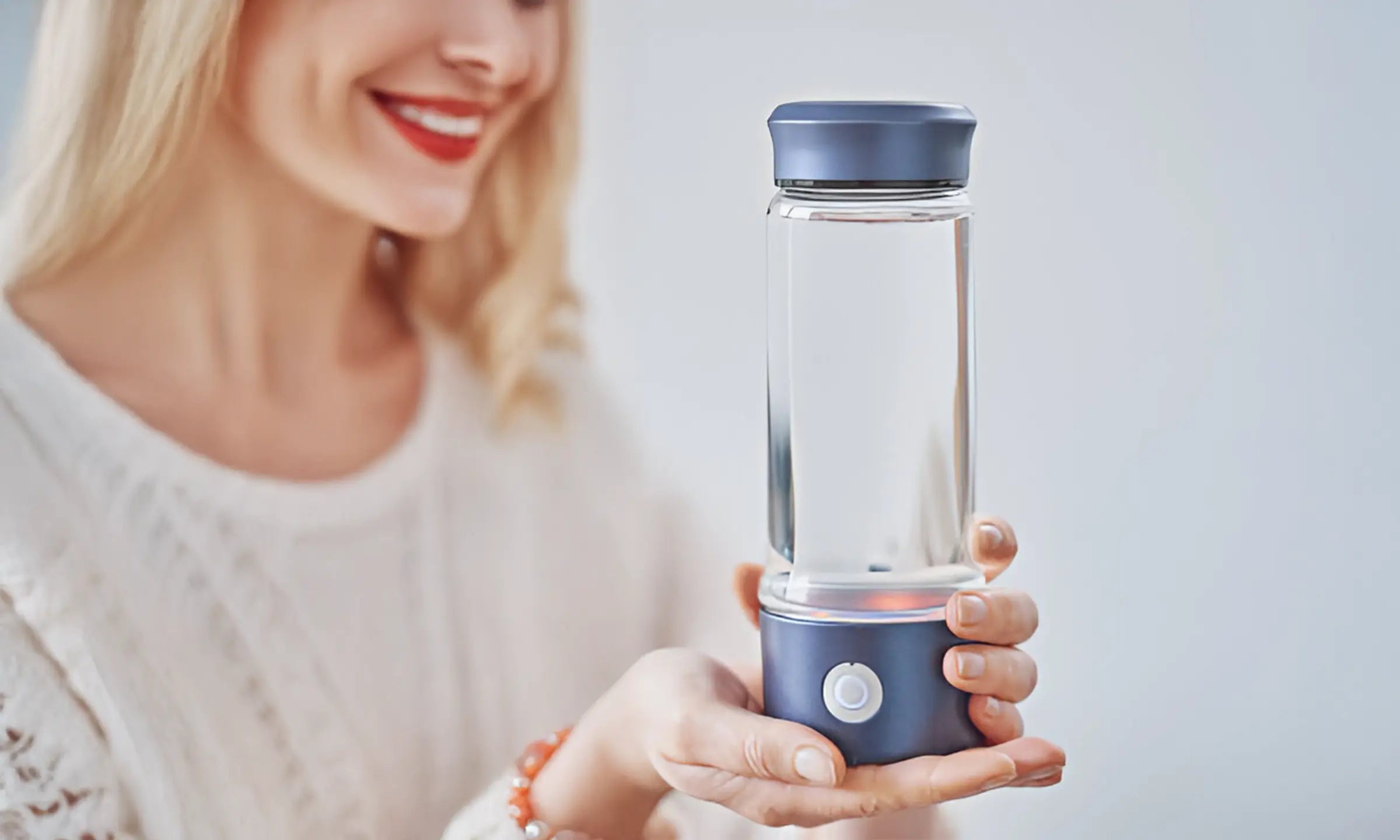 Hydrogen Water vs. Alkaline Water: Which is Better For You
