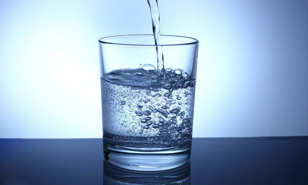 What is the Best Way to Get Hydrogen Water? Machines, Tablets, or Bottled?