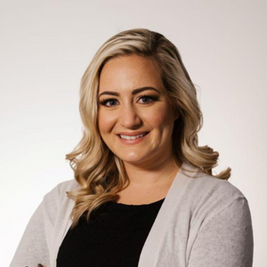 Dr. Laura Pipher